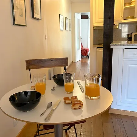 Jour Апартаменты *